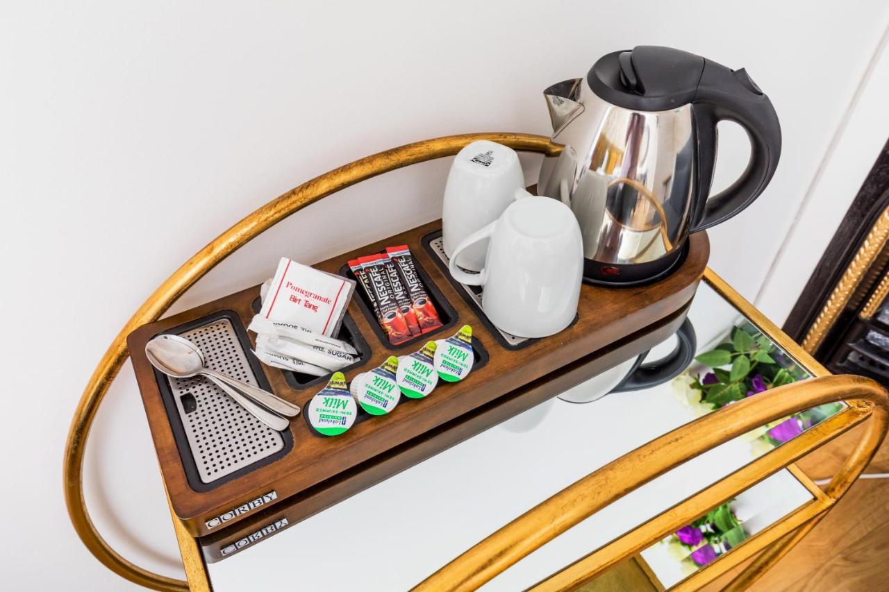 Ashbys & Hire 4* Portsmouth