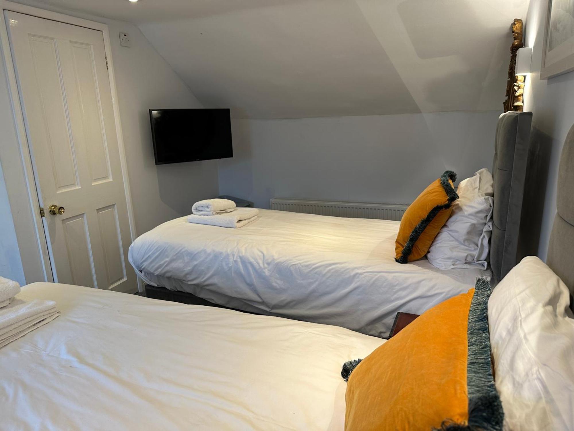 Ashbys & Hire Guest house Portsmouth