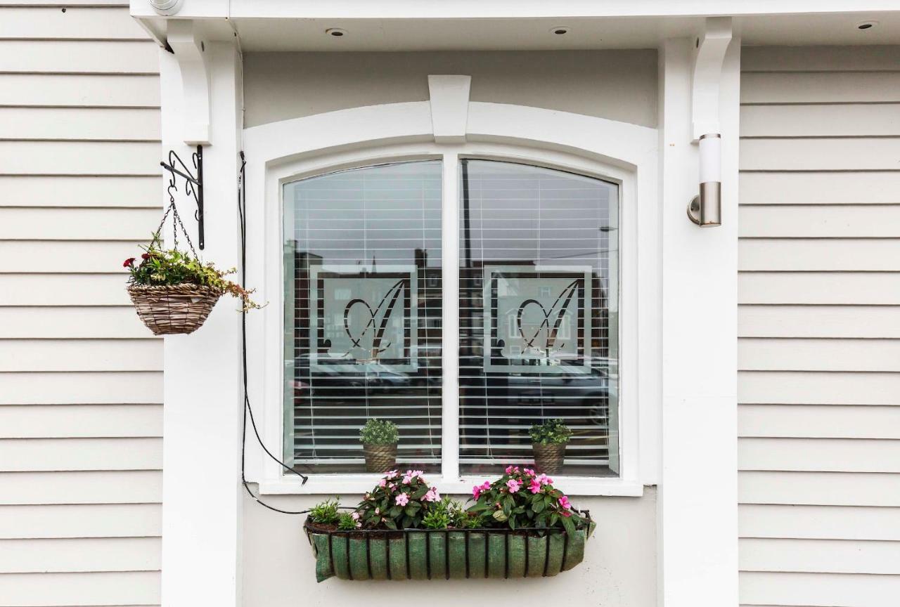 Guest house Ashbys & Hire 4*