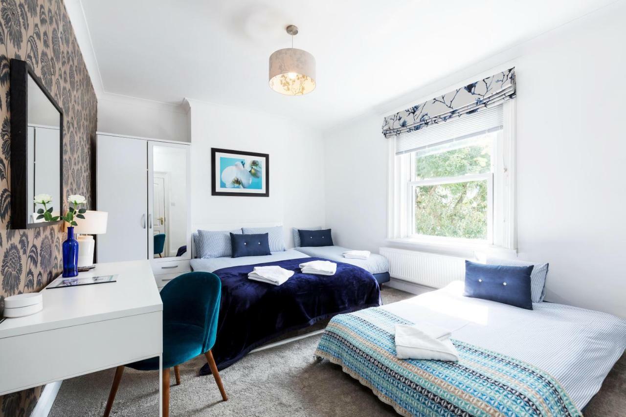 Ashbys & Hire Guest house 4*